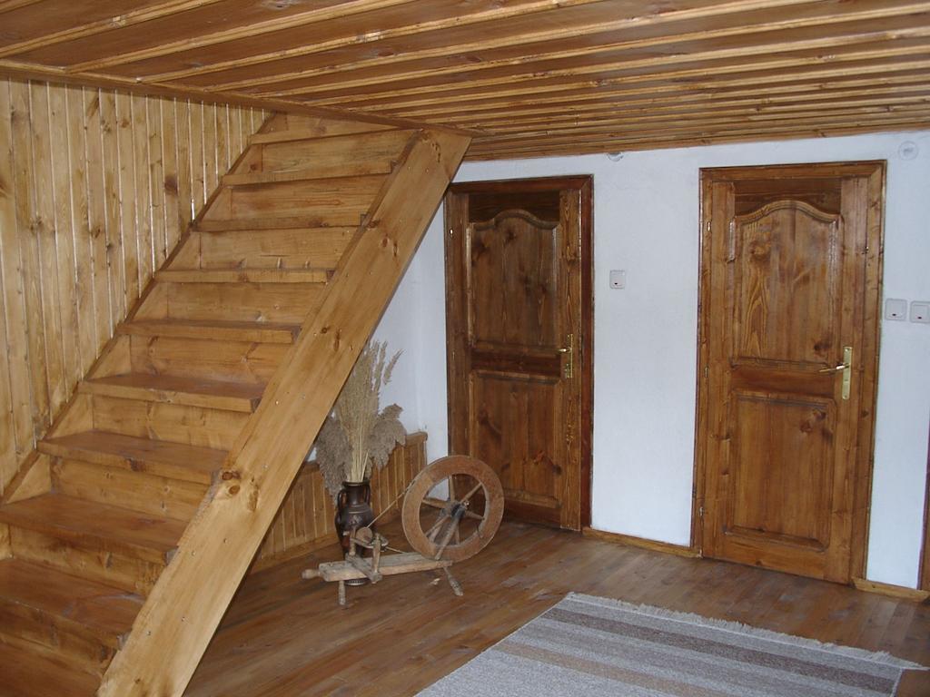 Sarafova Guest House Koprivshtitsa Exterior photo